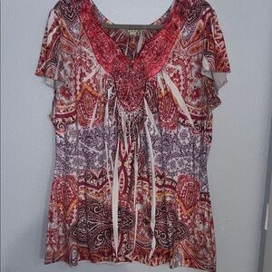 Women’s 3X top